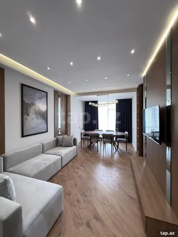 Satılır 3 otaqlı yeni tikili 118 m²