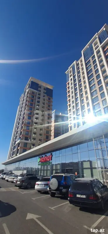Kirayə verilir 3 otaqlı yeni tikili 85 m²