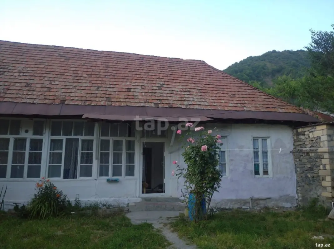 Kirayə verilir 3 otaqlı həyət evi 90 m²