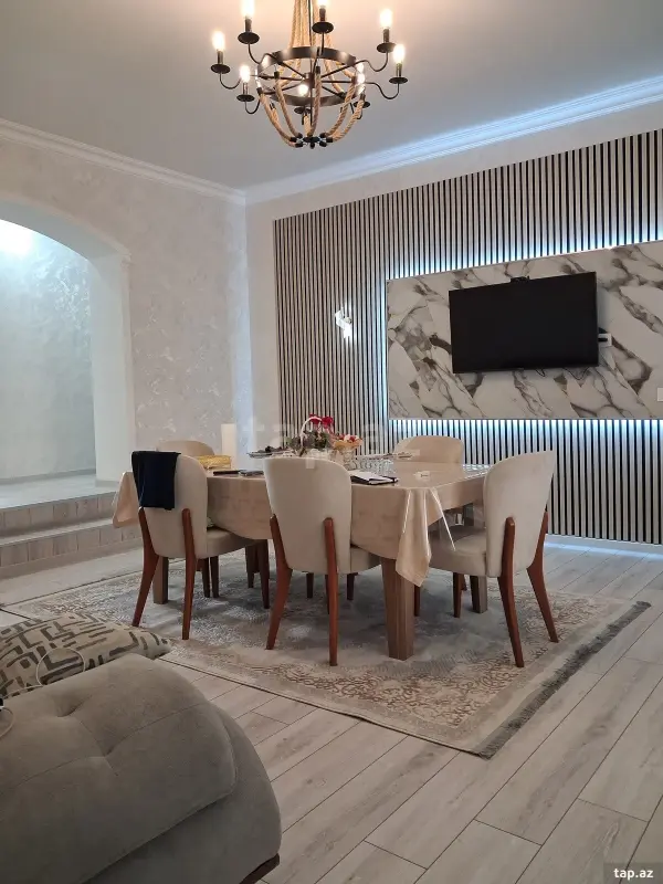 Satılır 4 otaqlı həyət evi 137 m²