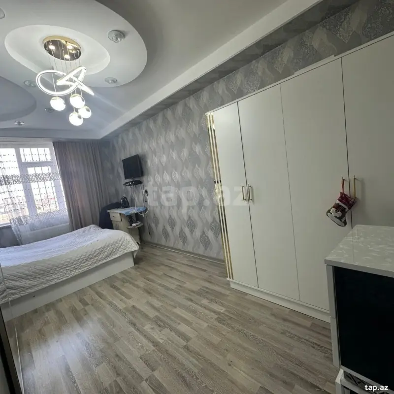 Satılır 3 otaqlı yeni tikili 85 m²
