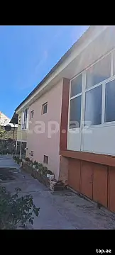 Satılır 7 otaqlı həyət evi 200 m² — Şəki 7 otaq 200.00 m²
