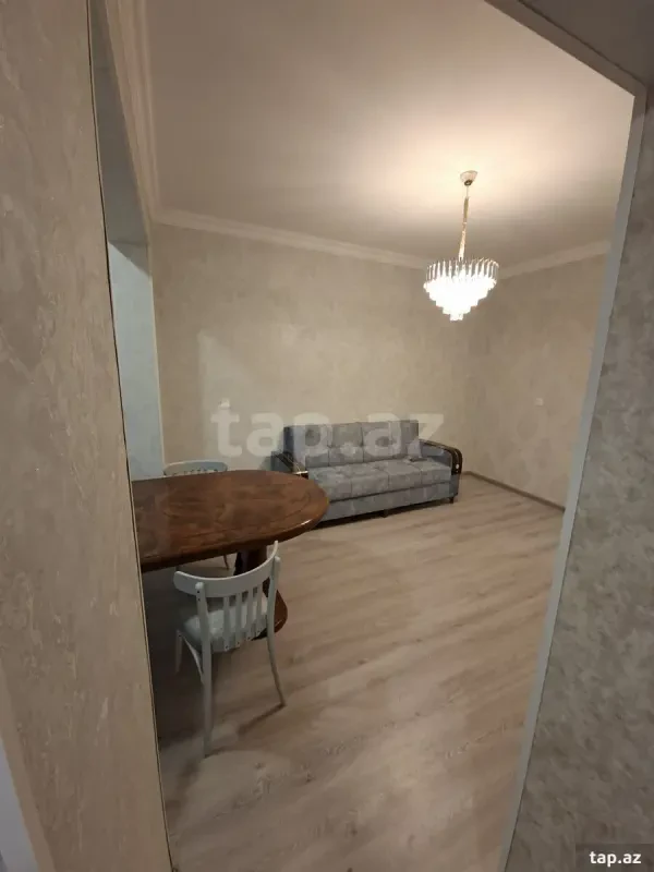 Kirayə verilir 2 otaqlı mənzil 50 m²