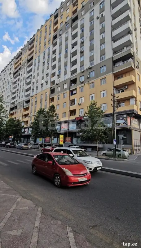 Satılır 2 otaqlı yeni tikili 52 m²