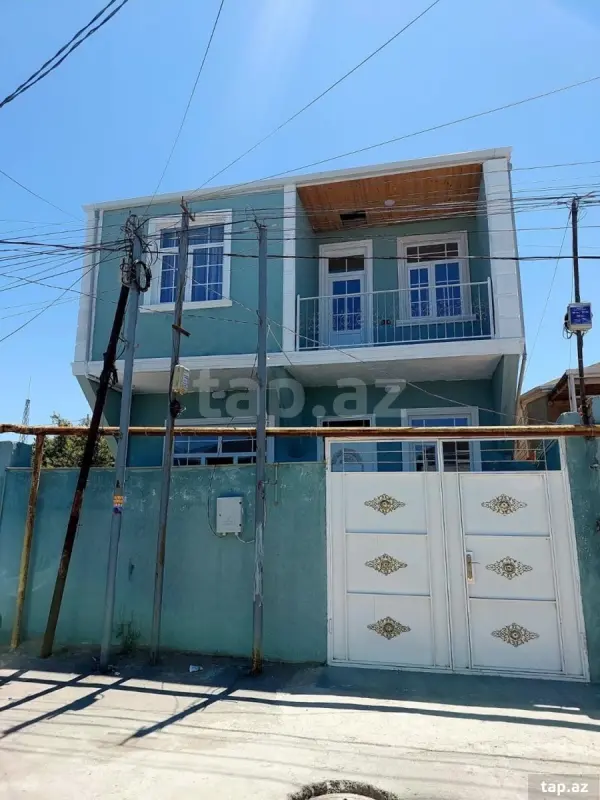 Satılır 4 otaqlı həyət evi 120 m²