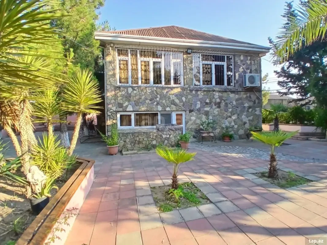 Kirayə verilir 2 otaqlı həyət evi 100 m²