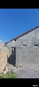 Satılır 3 otaqlı həyət evi 80 m² — Şəki 3 otaq 80.00 m²