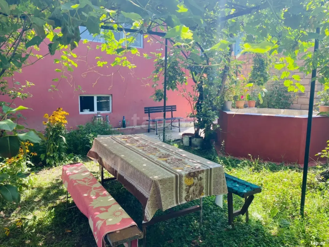 Kirayə verilir 4 otaqlı həyət evi 160 m²