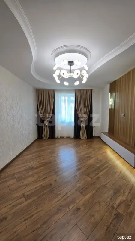 Satılır 2 otaqlı yeni tikili 70 m²