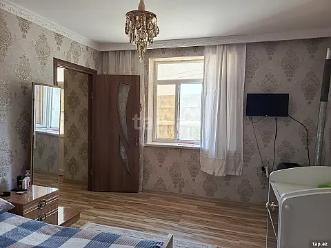 Satılır 5 otaqlı həyət evi 700 m² — Göygöl 5 otaq 700.00 m²