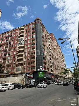 Kirayə verilir 3 otaqlı yeni tikili 150 m² — Bakı 3 otaq 150.00 m²