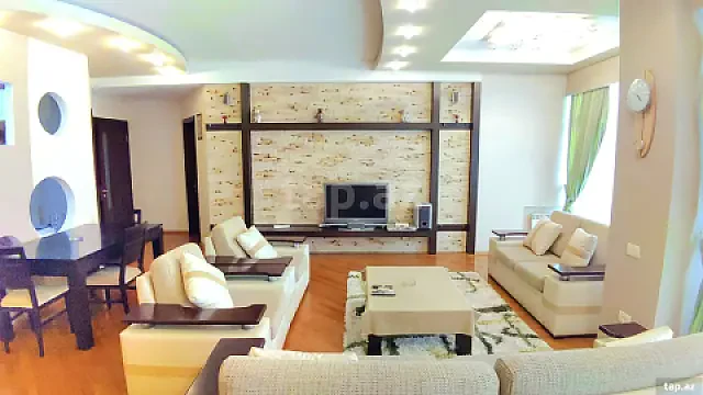Kirayə verilir 3 otaqlı yeni tikili 147 m² — Bakı 3 otaq 147.00 m²