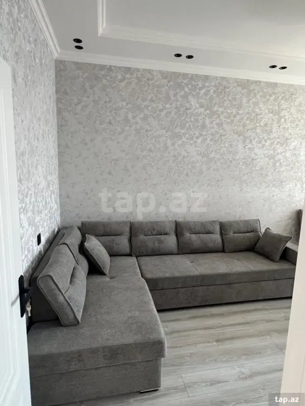 Kirayə verilir 2 otaqlı yeni tikili 50 m²