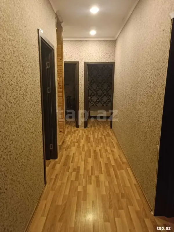 Satılır 4 otaqlı həyət evi 200 m²