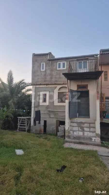 Satılır 3 otaqlı həyət evi 100 m²