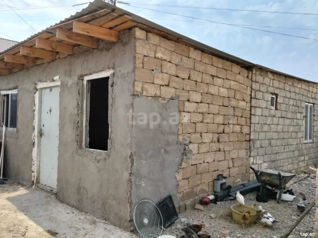 Satılır 3 otaqlı həyət evi 60 m²