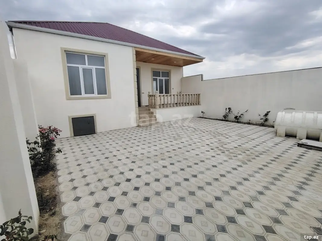 Satılır 3 otaqlı həyət evi 75 m²