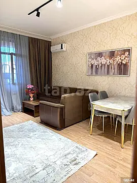 Kirayə verilir 3 otaqlı yeni tikili 92 m² — Bakı 3 otaq 92.00 m²