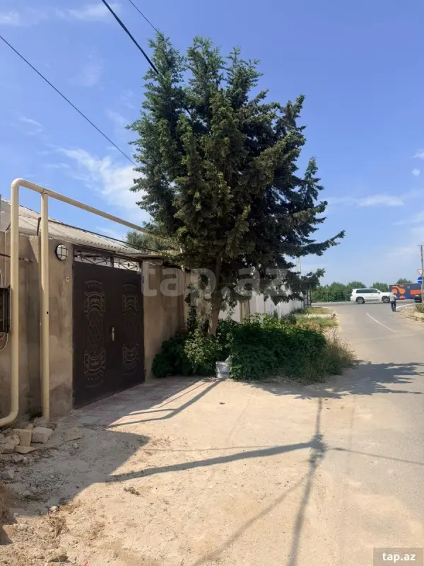 Satılır 4 otaqlı həyət evi 115 m²