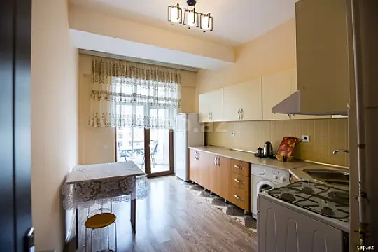 Kirayə verilir 2 otaqlı yeni tikili 80 m² — Bakı 2 otaq 80.00 m²