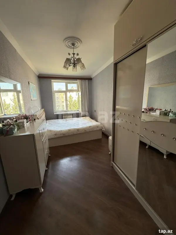 Kirayə verilir 3 otaqlı mənzil 75 m²