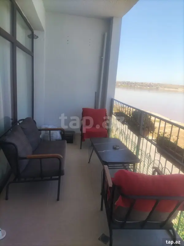 Satılır 4 otaqlı yeni tikili 147 m²
