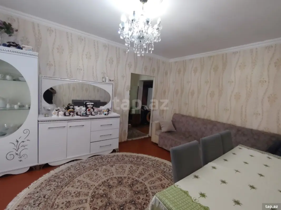 Satılır 3 otaqlı mənzil 60 m²