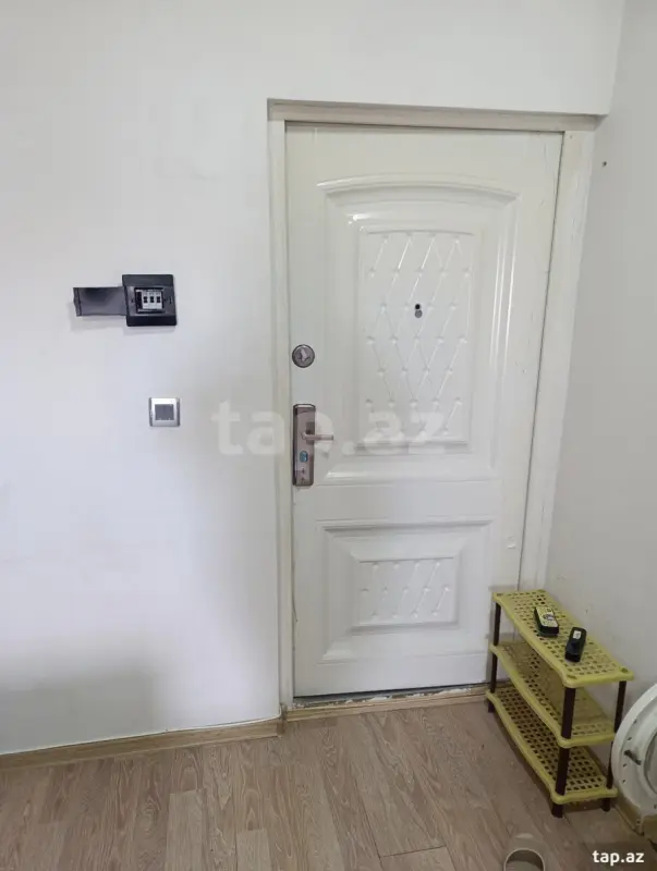 Kirayə verilir 1 otaqlı yeni tikili 30 m²