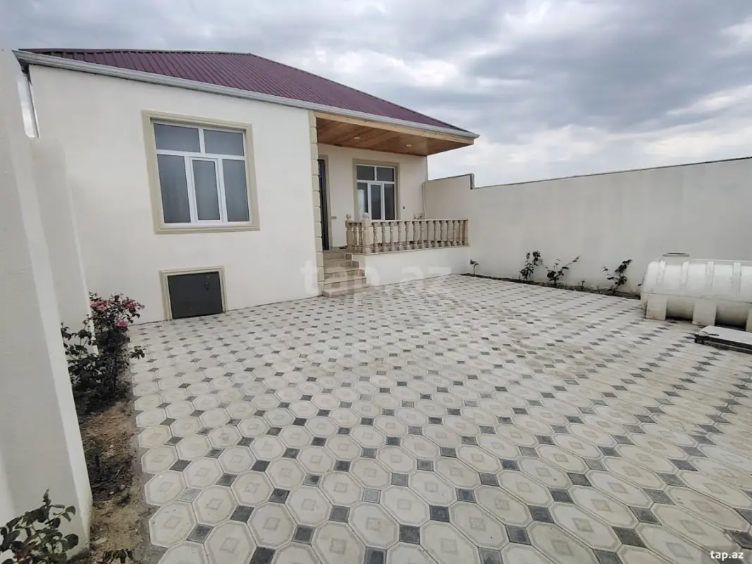Satılır 3 otaqlı həyət evi 90 m²