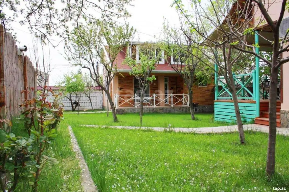 Kirayə verilir 4 otaqlı həyət evi 120 m²