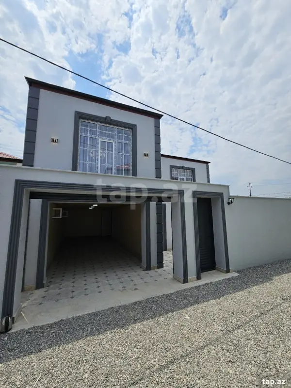 Satılır 4 otaqlı həyət evi 110 m²