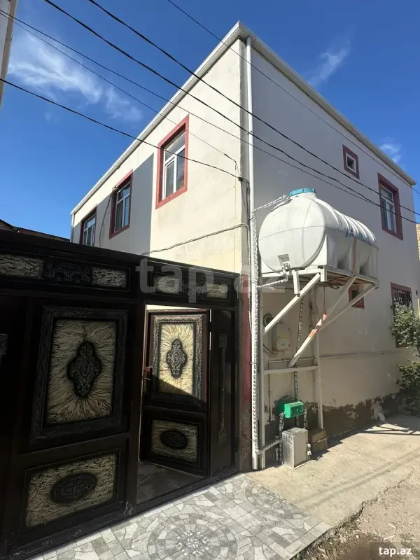 Satılır 4 otaqlı həyət evi 120 m²