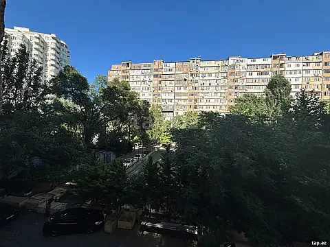Satılır 2 otaqlı mənzil 70 m² — Bakı 2 otaq 70.00 m²