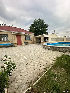 Kirayə verilir 4 otaqlı həyət evi 220 m² — Bakı, Novxanı 4 otaq 220.00 m²