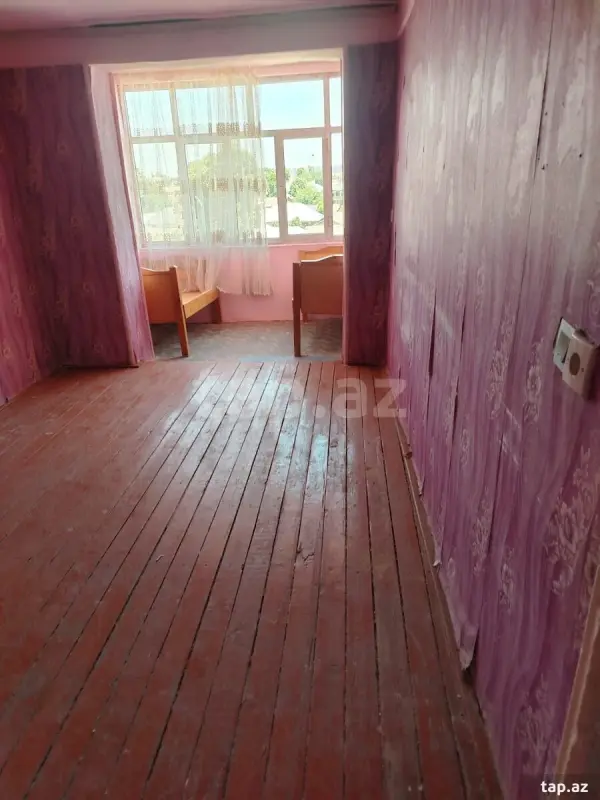 Satılır 1 otaqlı mənzil 30 m²