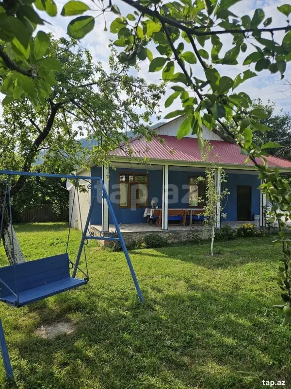 Kirayə verilir 3 otaqlı həyət evi 100 m²