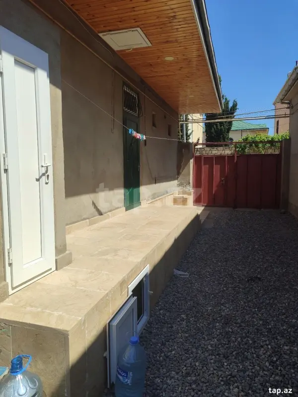 Satılır 3 otaqlı həyət evi 70 m²