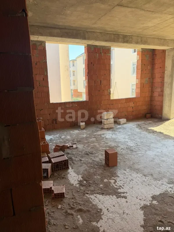 Satılır 2 otaqlı yeni tikili 60 m²