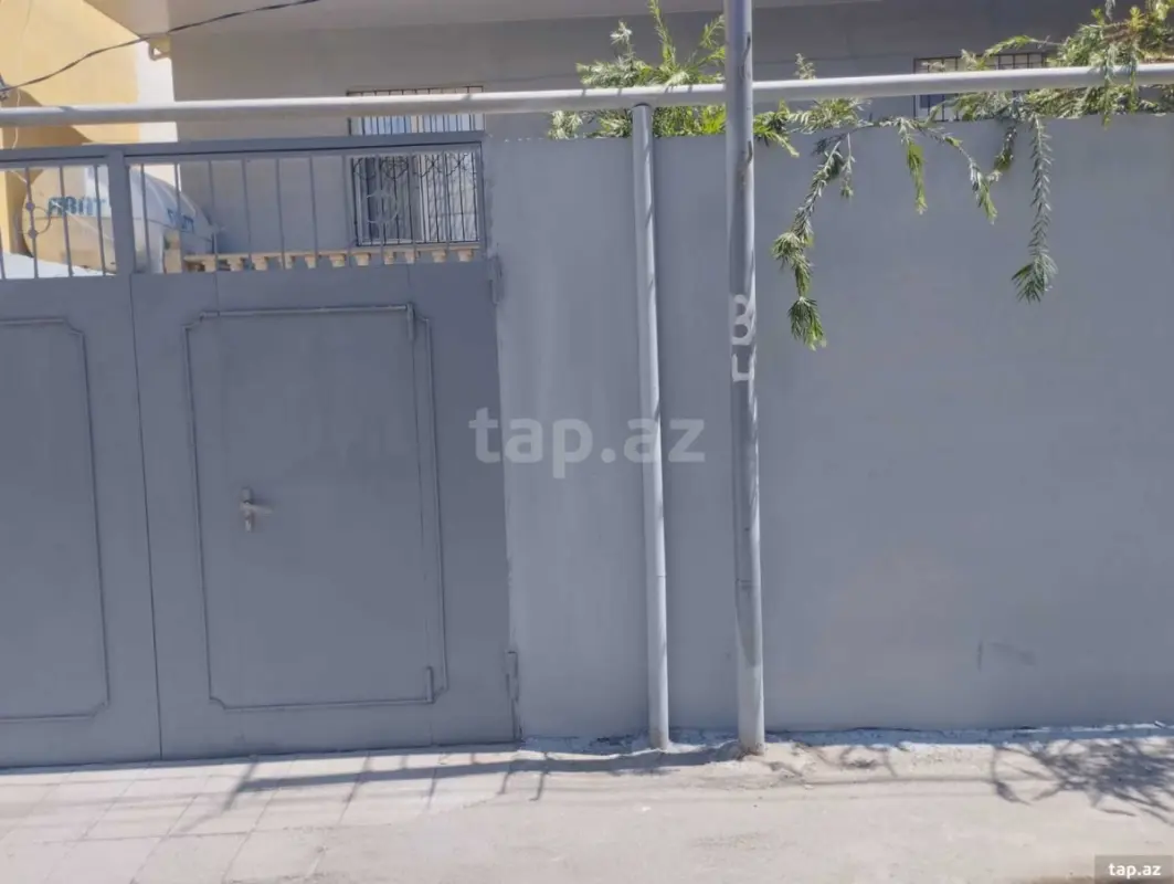 Satılır 3 otaqlı həyət evi 100 m²