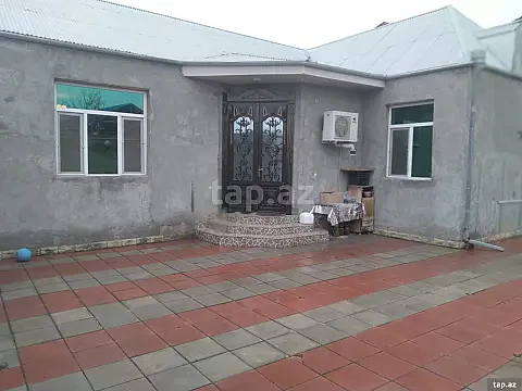 Satılır 3 otaqlı həyət evi 100 m² — Bakı 3 otaq 100.00 m²