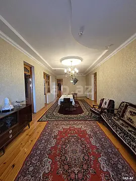 Satılır 5 otaqlı həyət evi 130 m² — Gəncə 5 otaq 130.00 m²