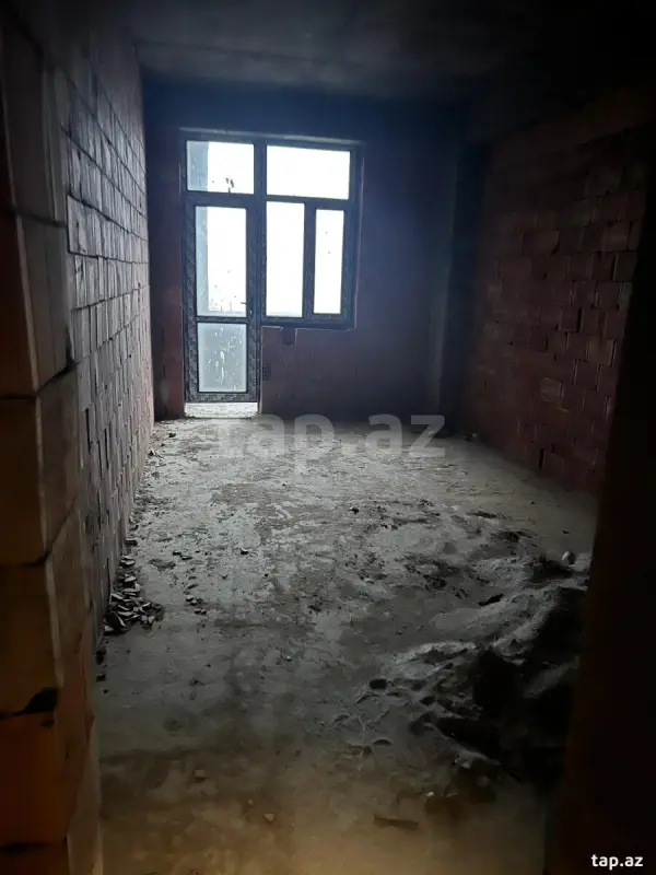Satılır 2 otaqlı yeni tikili 70 m²