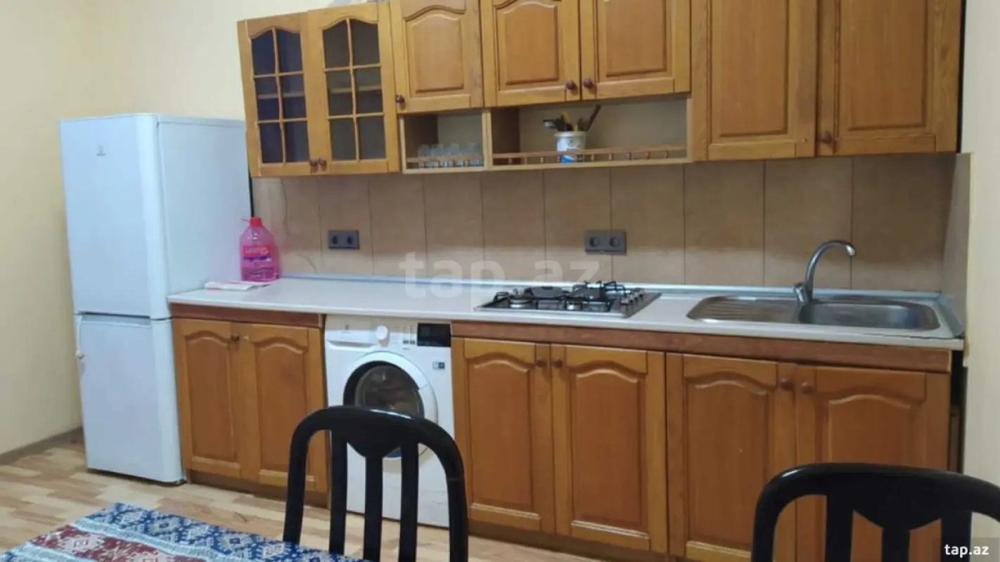 Kirayə verilir 4 otaqlı həyət evi 100 m²