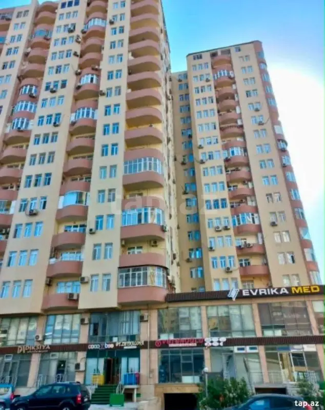 Satılır 2 otaqlı yeni tikili 80 m²