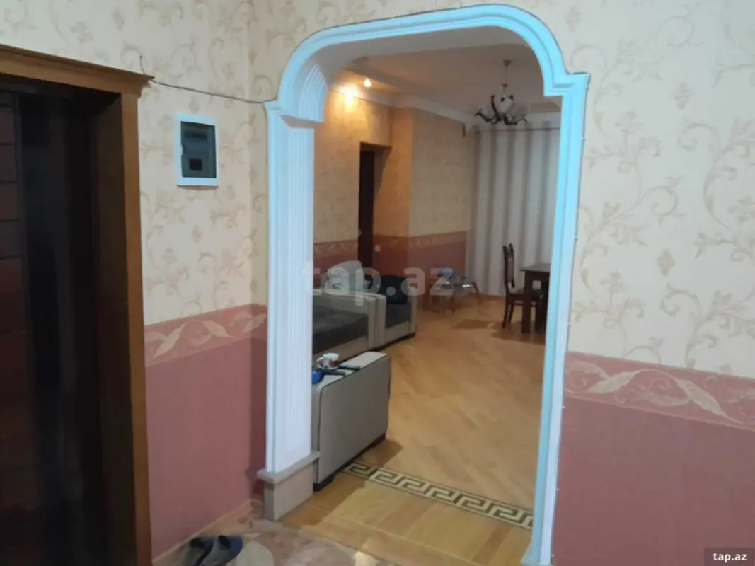 Kirayə verilir 3 otaqlı yeni tikili 120 m²