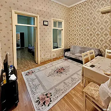 Kirayə verilir 2 otaqlı mənzil 70 m² — Bakı, Sahil qəs. 2 otaq 70.00 m²