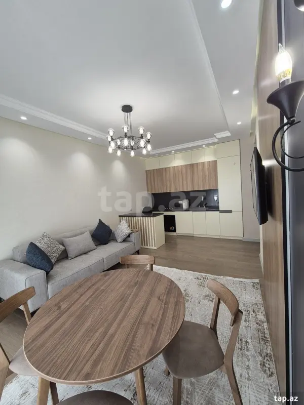 Kirayə verilir 2 otaqlı yeni tikili 110 m²