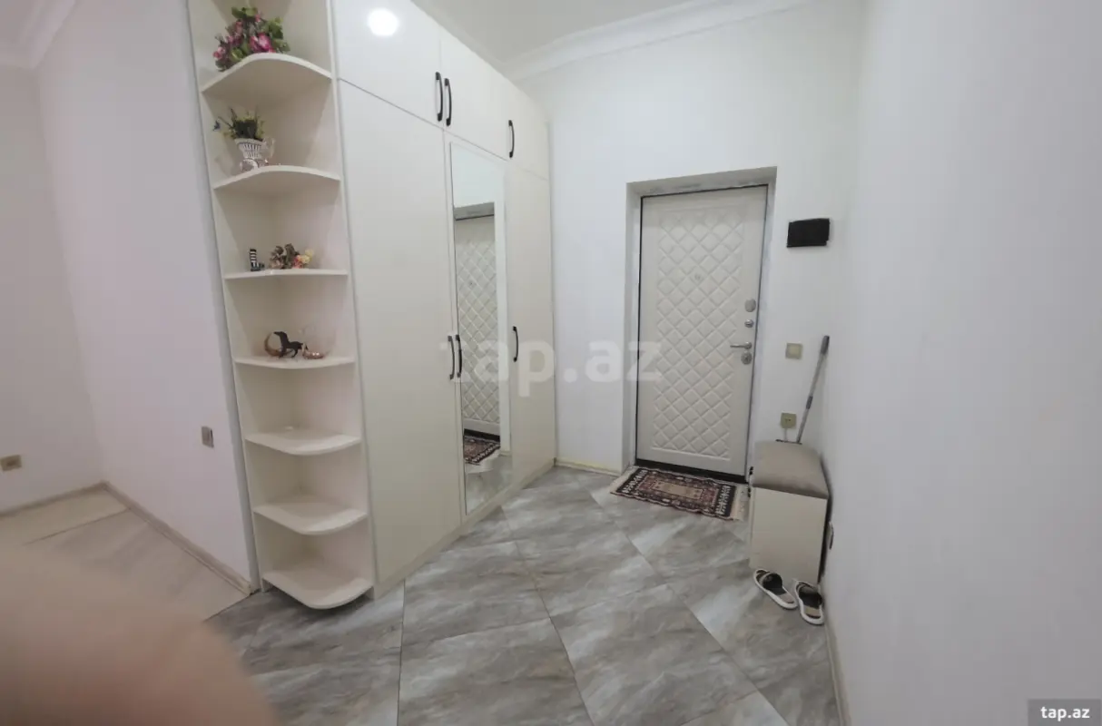 Kirayə verilir 2 otaqlı yeni tikili 88 m²