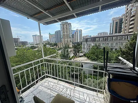 Kirayə verilir 3 otaqlı mənzil 65 m² — Bakı, Nizami 3 otaq 65.00 m²