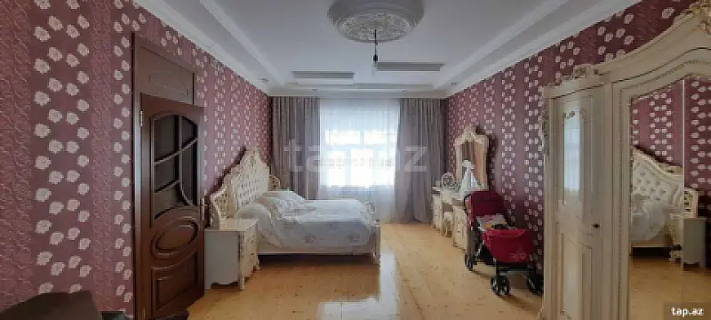 Satılır 4 otaqlı həyət evi 285 m² — Bakı 4 otaq 285.00 m²